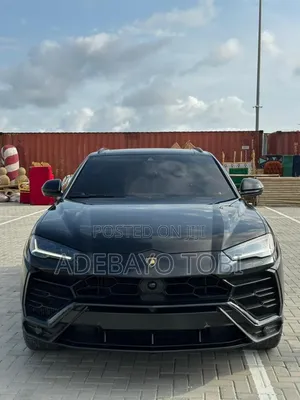 Lamborghini Urus for Rent