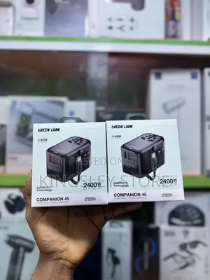 Green Lion Companion 45 Universal Travel Adapter – Black