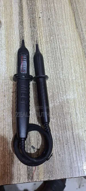 Voltage Tester