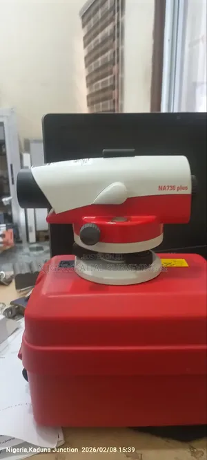 Leica Ana730 Plus Automatic Level