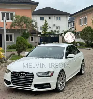 Audi A4 2.0T Premium 4dr Sedan (2.0L 4cyl Turbo CVT) 2014 White