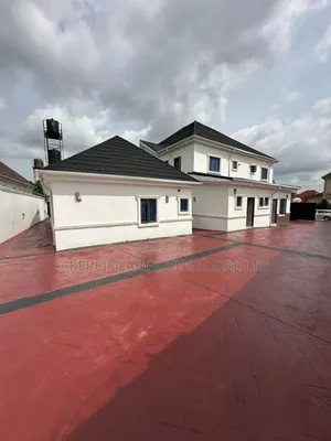 5bdrm Duplex in Lokogoma, Abuja for sale