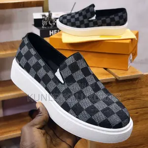 Original Louis Vuitton Checkerboard Casual Sneakers In 2 Colorways