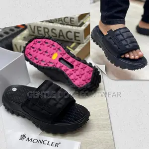 Moncler Palms