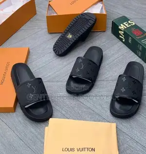 Original Louis Vuitton Sildes