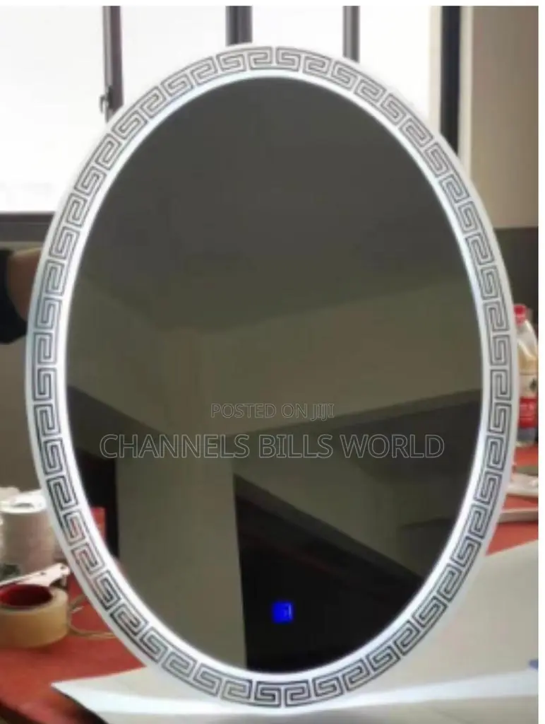Round Mirror With Led Light