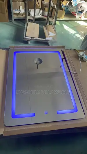 Top Notch Design Led Mirror