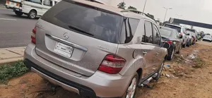 Mercedes-Benz M Class ML350 AWD 4MATIC 2009 Brown