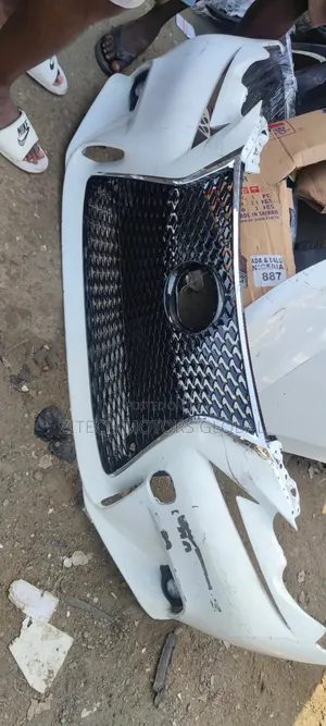 Complete Bumper Is250 2017