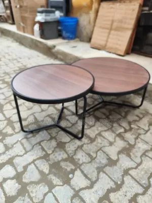 Xy 1+1 Center Table.