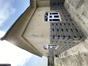 4bdrm Apartment in Abeokuta North for sale
