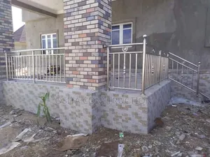 Stainless Hand Rail