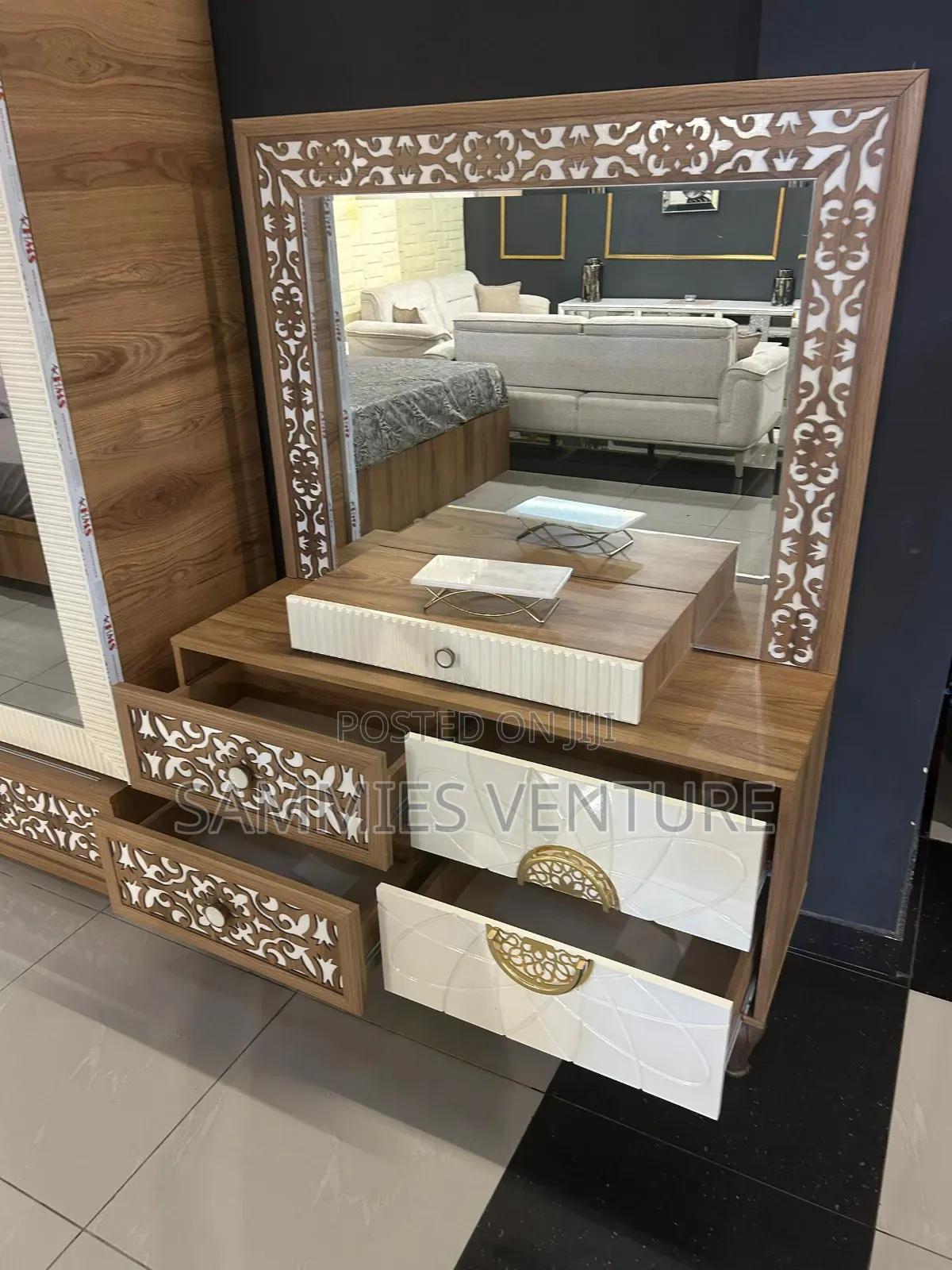 Saphire Bed Set