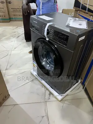 Stylish Polystar 6kg Front Load Washer in Black Finish [Pv-Twd7.1gl]