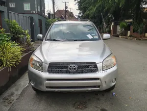 Toyota RAV4 2007 Silver