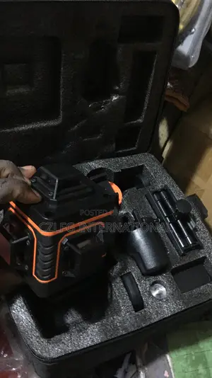 Complete With Tripod, Outdoors and Indoors Digital Laser Level