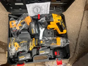Dewalt 4-in-1 Cordless Power Tool Combo Kit (118v Xr)