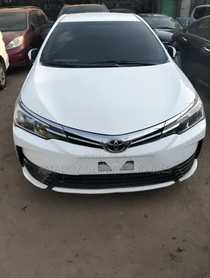 Toyota Corolla 2017 White