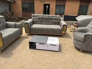 6 Seater Living Room Chair With Table