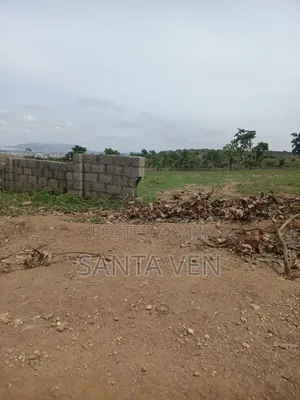 84 Hectares of Land Located in a Very Serene Environment for Sale