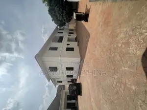 5bdrm Duplex in Gwarimpa Main By 6Th, Gwarinpa for sale
