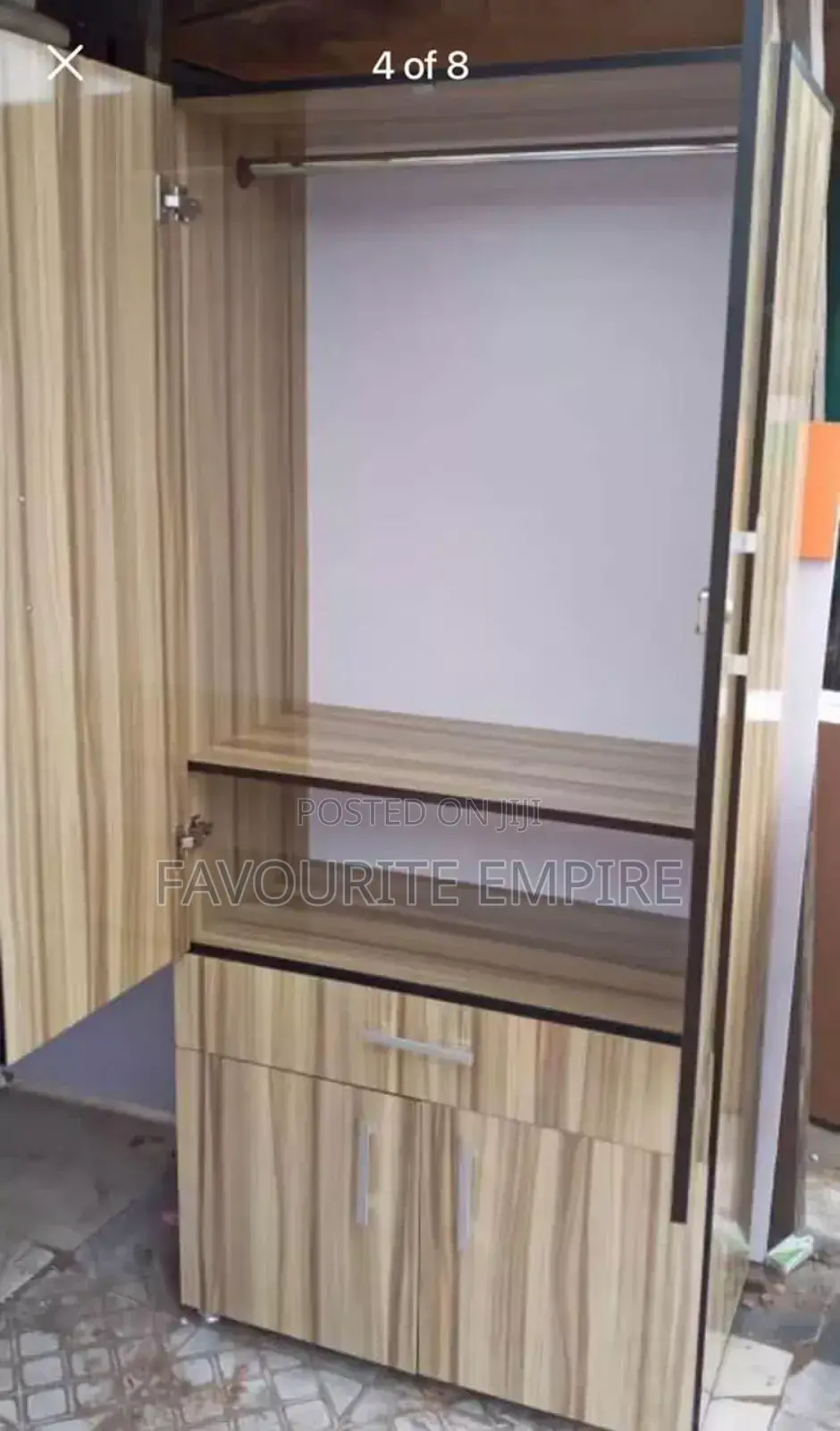 Mini Wardrobe