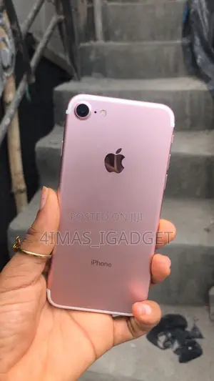Apple iPhone 7 128 GB Pink