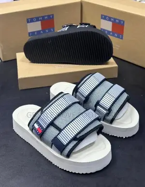 Tommy Hilfiger