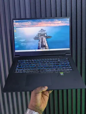 New Laptop 32GB Intel Core i7 SSD 1T