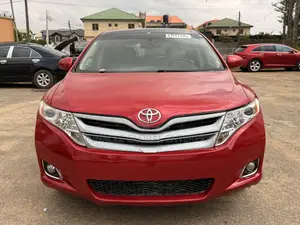 Toyota Venza 2010 Red