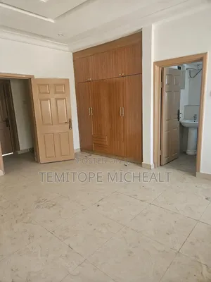 3bdrm Townhouse / Terrace in Main Jabi for rent