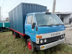 Dyna Truck Container Body