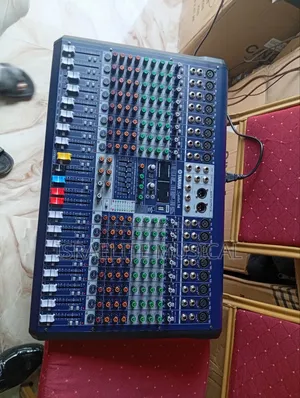 16 Channels Yamaha Mixer With Usb, Bluetooth Recorder