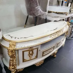 Quality Set of Royal Tv Stand
