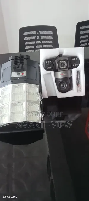 Triple Lens 4g Sim Solar Powered CCTV Camera With Solar Street Light