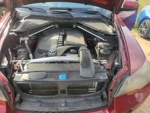 BMW X5 M50d 2012 Red
