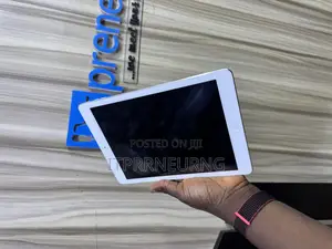 Apple iPad Air 16 GB Silver