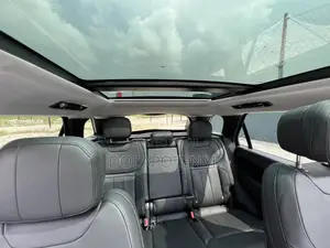 Land Rover Range Rover Sport P360 SE 4WD 2023 White