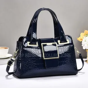 Beautiful and Elegant Ladies Handbag