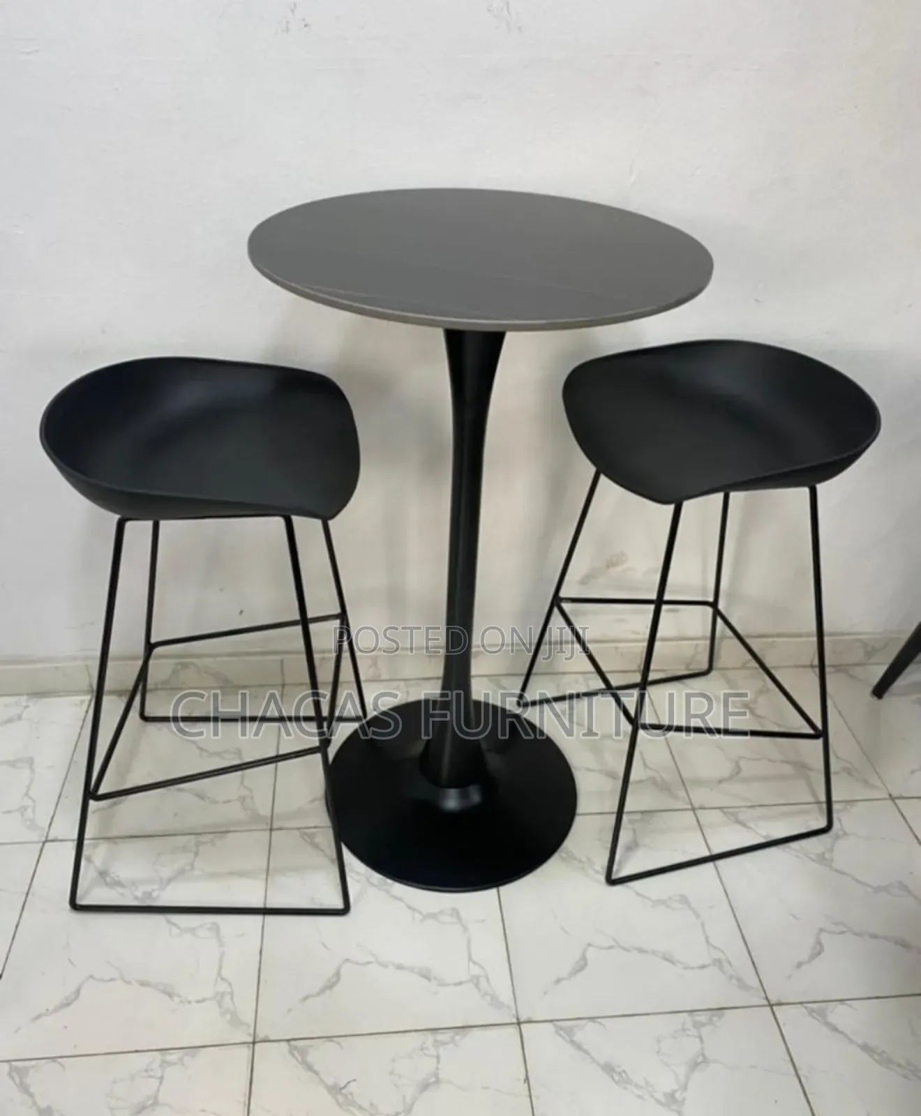 Moder Plastic Bar Stool