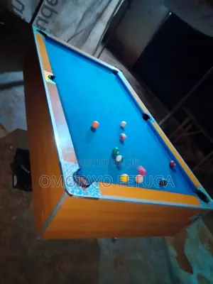 Snooker Table Board With Complete Accessories for Sale in Ogun State