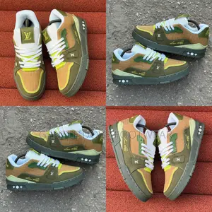Original Louis Vuitton Sneakers