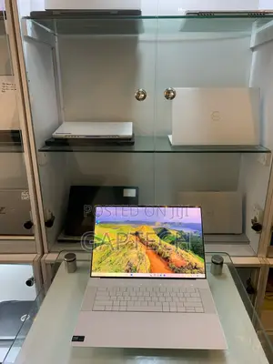Laptop Dell XPS 16 9640 16GB Intel Core Ultra 7 SSD 1T