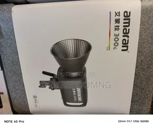 Aputure Amaran 300c