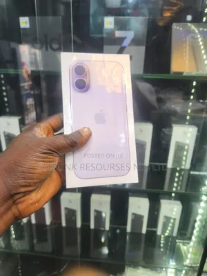 New Apple iPhone 17 256 GB Purple