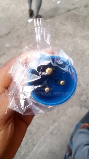 16amps 3pin Industrial Socket