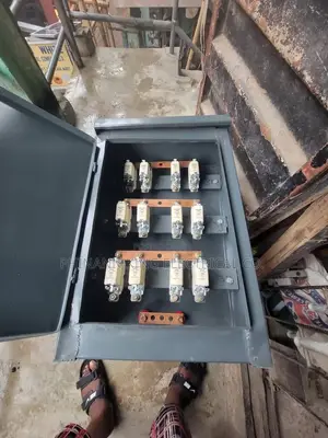 Feeder Pillar 200amps 3ways