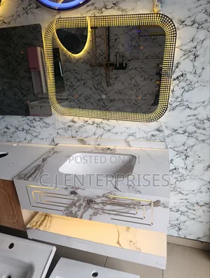 Single Cabinet Wash Hand Basin With Mirror Lights