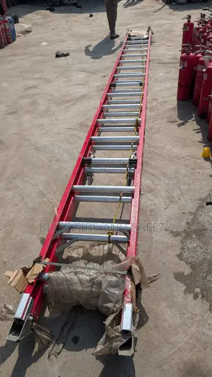 Fibreglass Extension Ladder 36feets