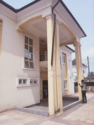 6bdrm Duplex in Imo Housing Estate, Owerri for sale